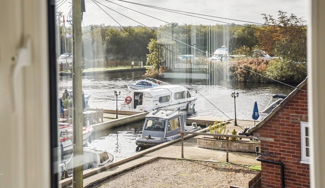 A perfect waterside setting.