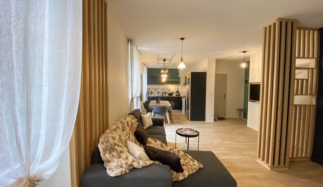 A pied-à-terre at the gateway to the Pyrenees National Park and major sites