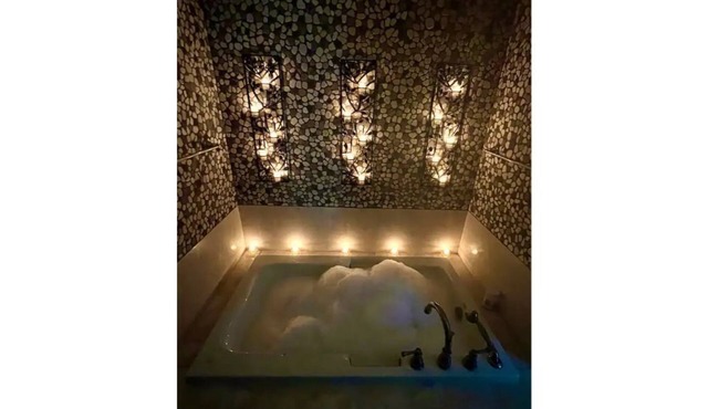 A Place on the Water Lakefront - Spa