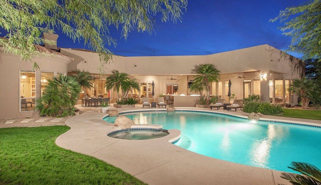 A Premier North Scottsdale Estate Designed for Entertaining