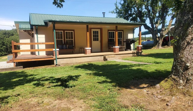 A Private Country Cottage - All To Yourself