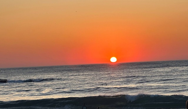 A Private Ensuite with A/C, Study and TV (Shared House)