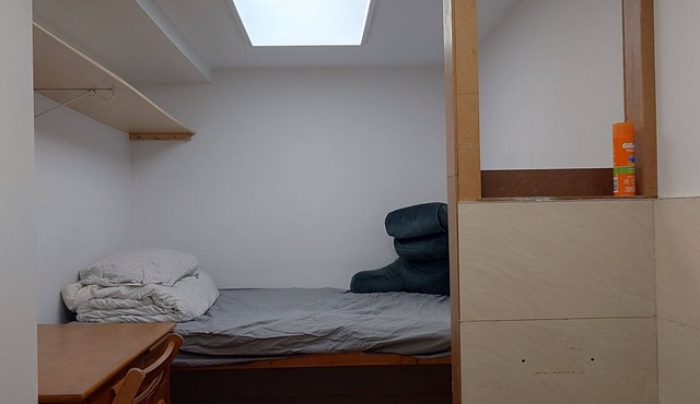 A Private room and bathroom at PandaMotelDotCom