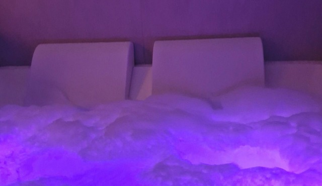 A private spa 20 minutes from Paris