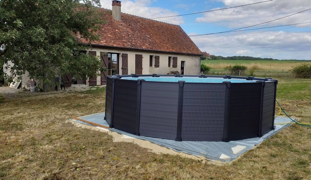 A Proximité du zoo de Beauval Maison Avec Piscine et Jacuzzi