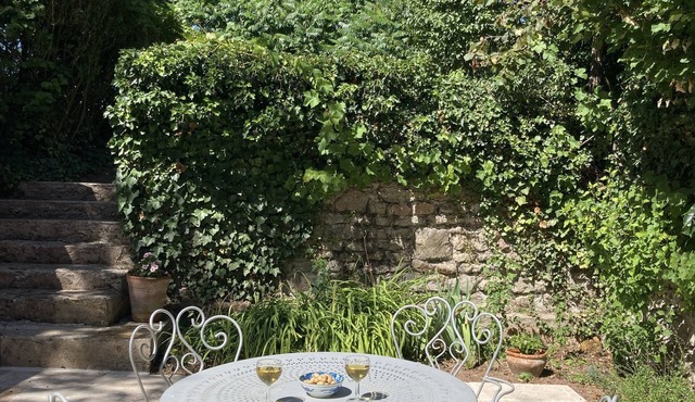 A quiet village house located in Le Parc Régional du Morvan