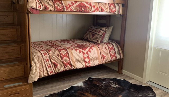 A quiet country retreat 8 miles from town.