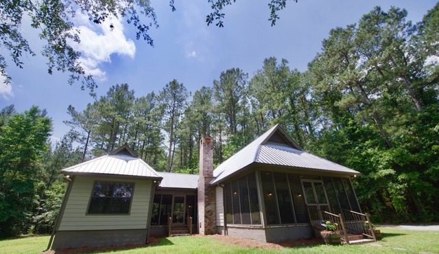 A quiet peaceful getaway that is surrounded by beautiful trees and wild life.