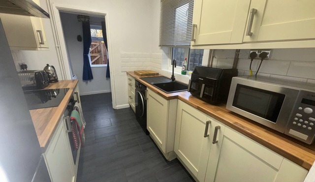 a Quiet Semi Rural Property Located in Bolsover