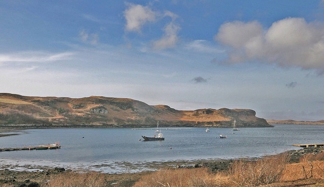 A quintessential pied a terre with the most magical sea views imaginable.
