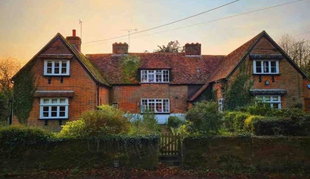 A quirky character cottage on the edge of the New Forest