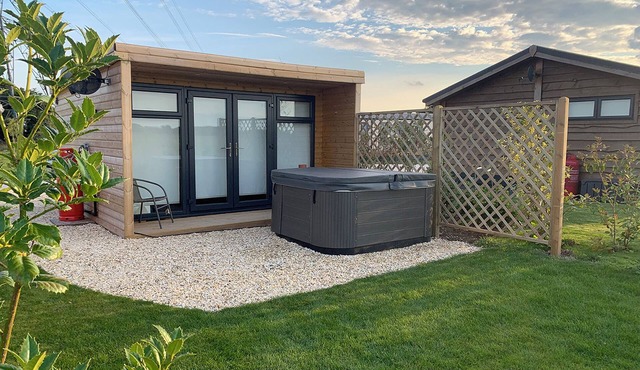 A quirky pod with one double and shower room.
