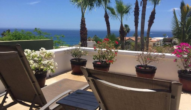 A real Cabo retreat with private heated pool