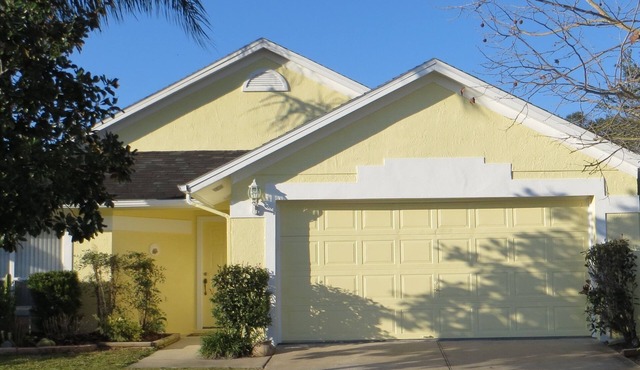 A Real Home! - Luxury in the Right Location, Near Disney, with heated pool.