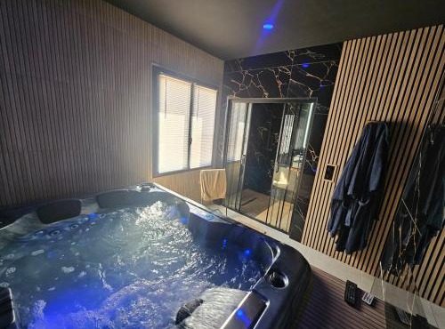 a relaxing night for lovers