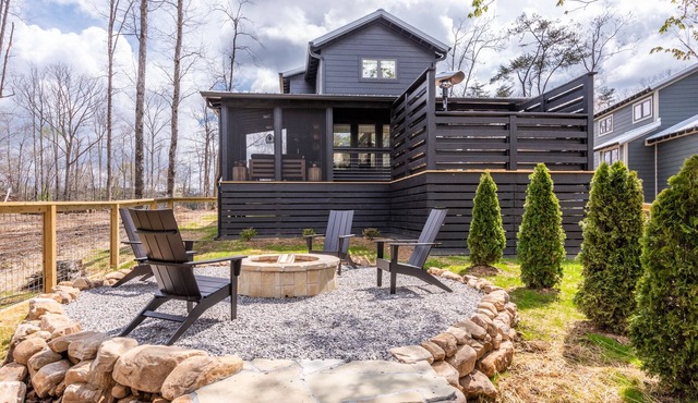 A Restful, Modern Tiny B’nB Nestled into the Cumberland Plateau