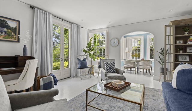 A Restored Southern French Mansion Steps from LSU!