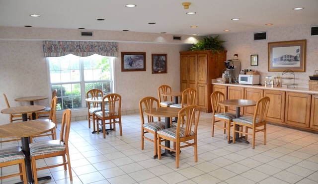 A Richland Inn Lewisburg