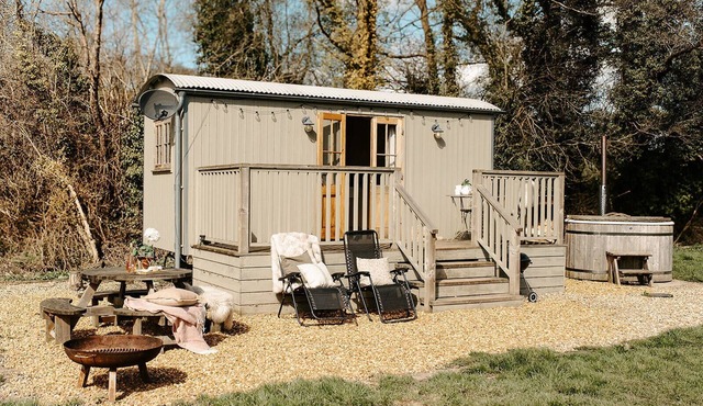 A riverside hideaway made for two. Nestled in a peaceful glade beside the gentle River Ceiriog.