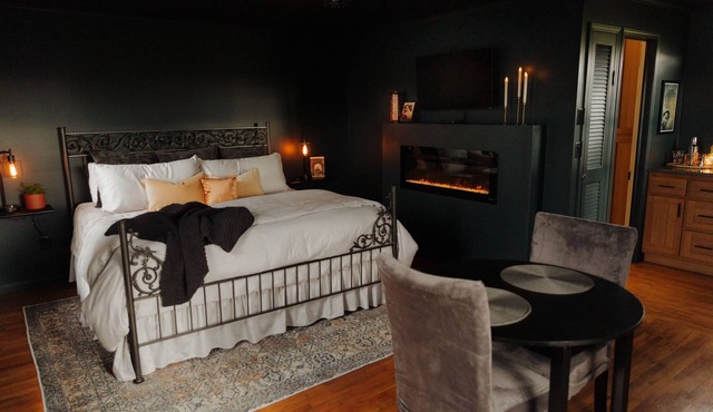 A Romantic Escape - A Treat For Shawshank Prison Fans!