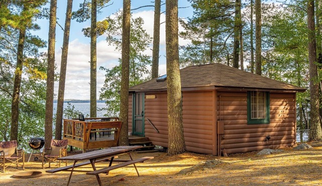 A Romantic Lakeside Retreat with Stunning Dock Views