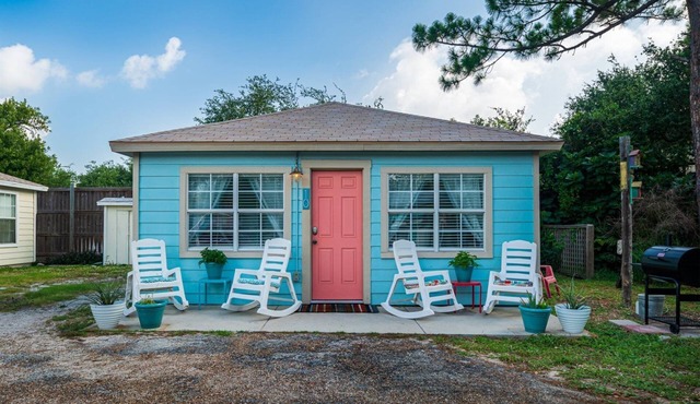 A Salty Texan - Sun Harbor Cottage 10 | Pool, Pier