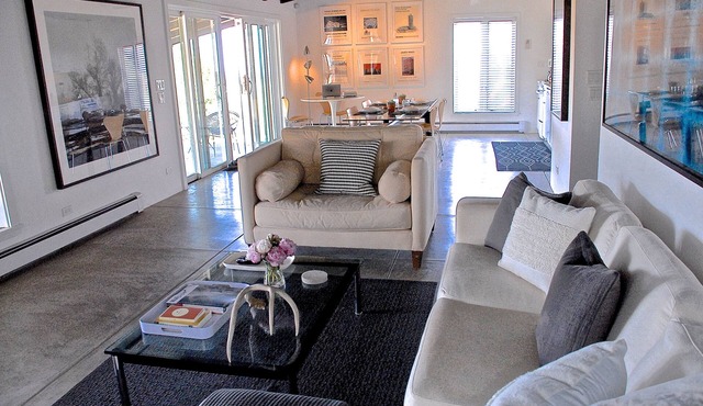A Santa Fe contemporary casita with HUGE views