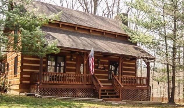 A !!!! secluded Brown County Cabin retreat !!!!