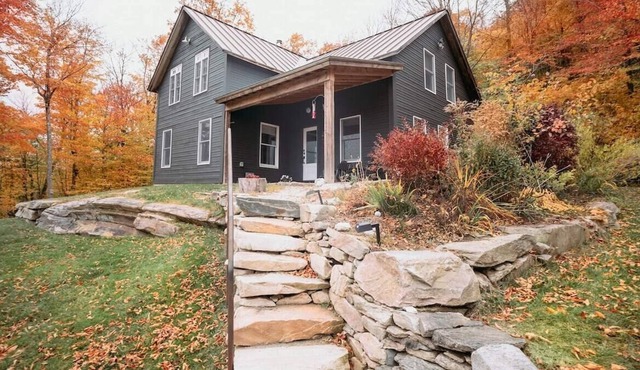 A secluded, mountainside luxury retreat in Andover, Vermont