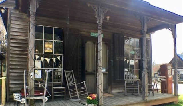 A Simpler Time: Two bedroom apt. above 1906 General Store in Gold Hill NC