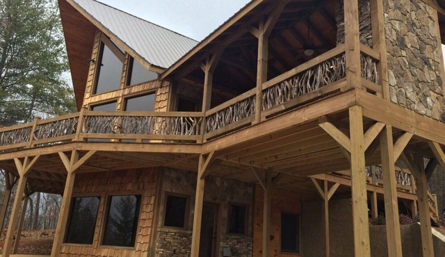 A slice of Heaven! Private escape with gorgeous mountain views!
