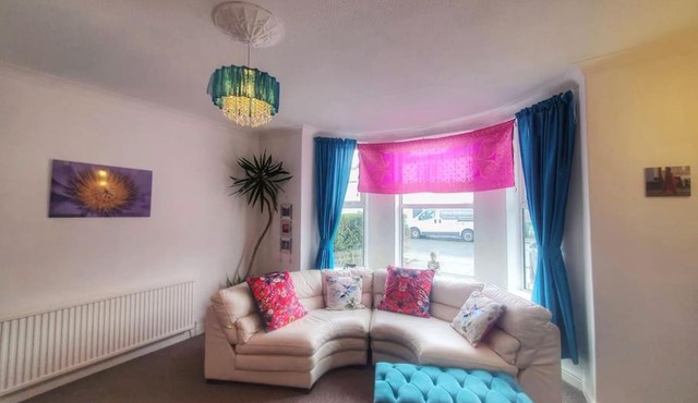 A spacious 1 bedroom Victorian apartment.