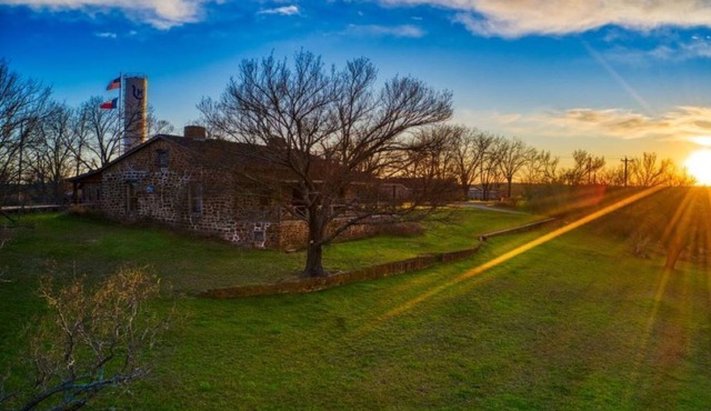 A spacious comfortable Guest House perched atop Fort Mason Hill.