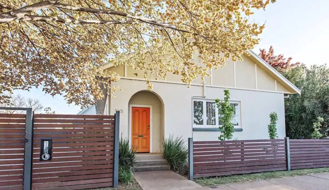 A spacious entertainer in town