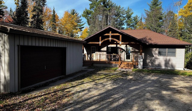 A Spacious Lake House with Private Dock