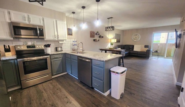 A Spacious Townhome in Newton - Unit C