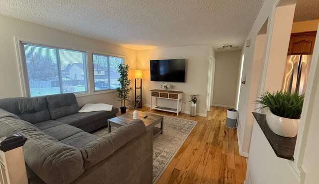 A Spacious & well furnished 5bedroom house,perfect for relaxation and unwinding!