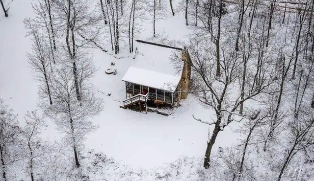 A Still Point Cabin- Cozy and Perfect