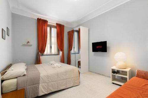 A stone's throw from Milano Centrale - balcony - AC