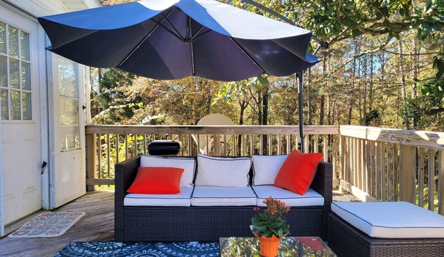 A Stone's Throw from Tobesofkee