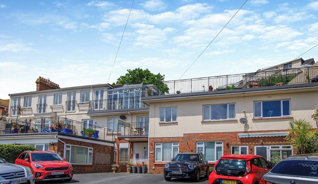 A stunning apartment overlooking Goodrington Beach.