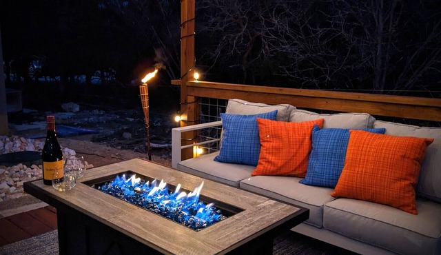A Stunning Escape I Pet Friendly, Canyon Lake