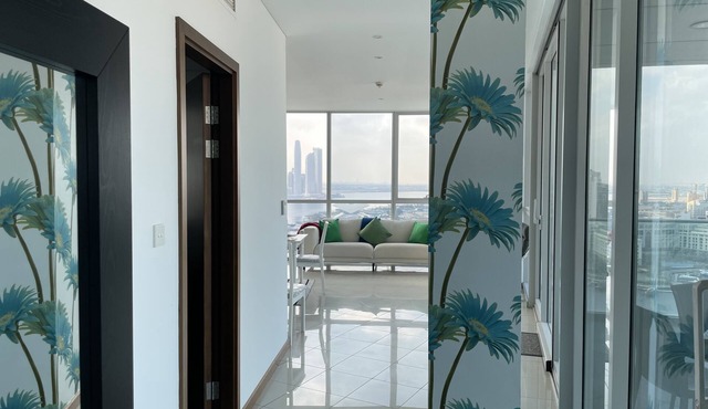 A Stunning fully furnished luxurious Pent-House