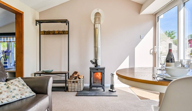 A stunning, quiet, relaxing South East Cornwall getaway with a private pool