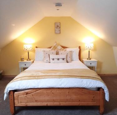 A Stylish Country Retreat!