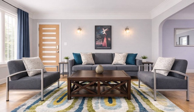 A stylish Los Angeles home in a quiet neighborhood, minutes from museums, dining, Downtown, and Hollywood—perfect for comfort, convenience, and city exploring.