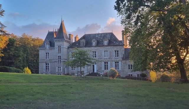 A suite in the French style at Le Château de La Coste