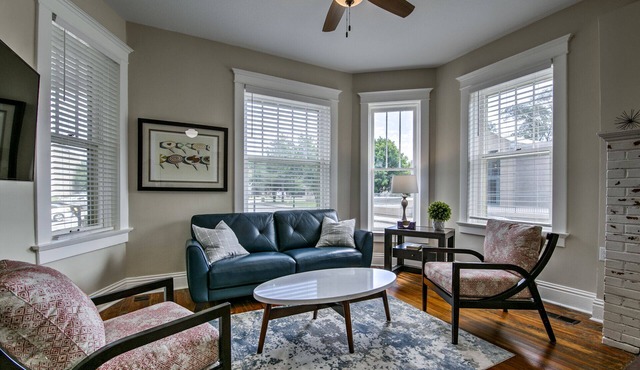 A Suite Spot Downtown ES