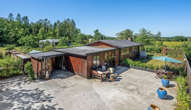 A summer house with hearty decoration and focus on coziness.