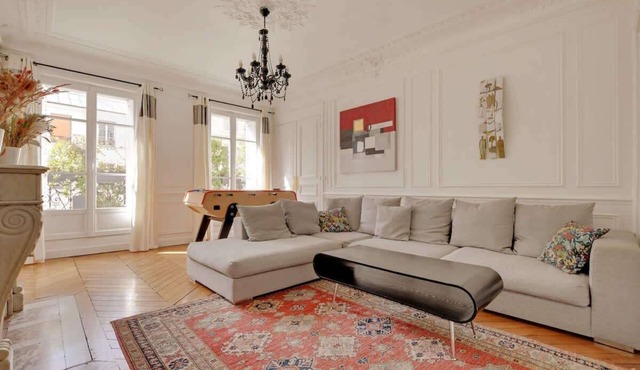 A Superb 3-BR/2BA In Saint-Georges